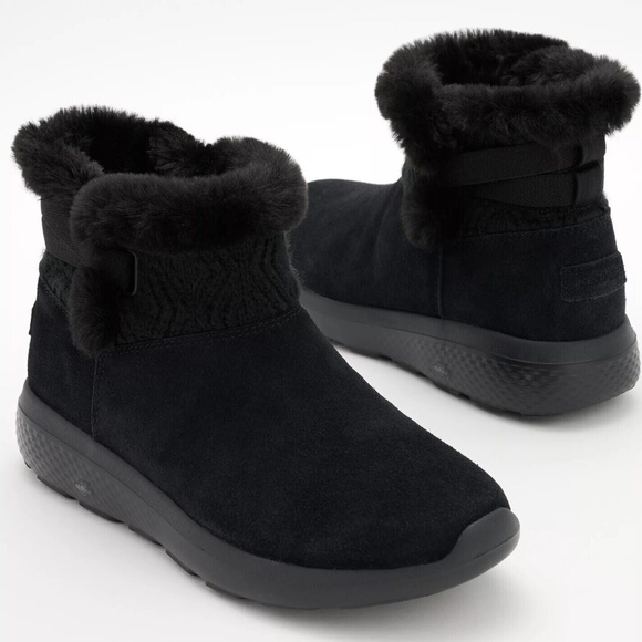 Skechers Shoes - New Skechers On The Go City 2 Cozy Vibe Boots Booties Women's Black Faux Fur